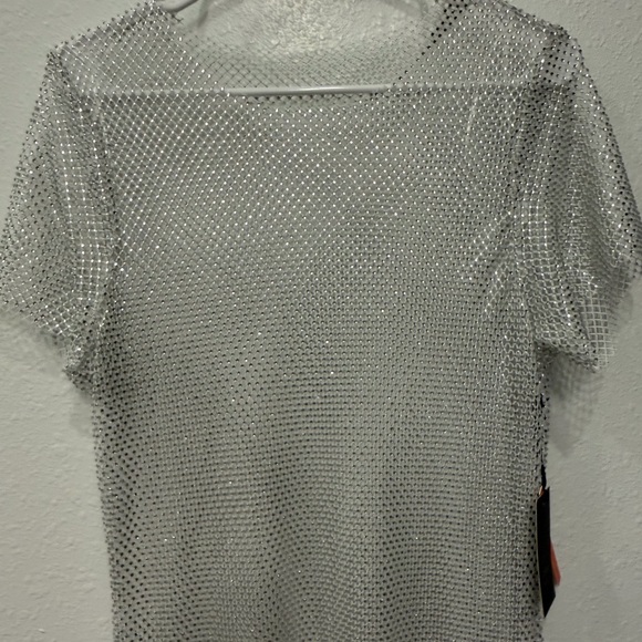 Iris Sparkling Silver Cover Up - Picture 2 of 4